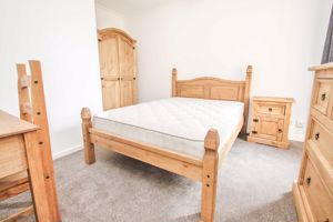 Photo 16- click for photo gallery